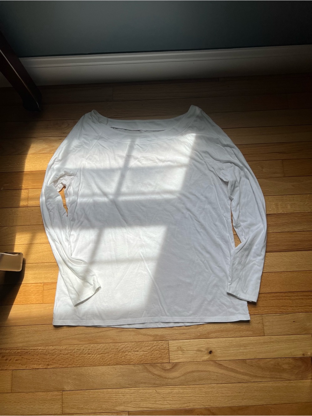 Westport‎ White Crew Neck Long Sleeve Top